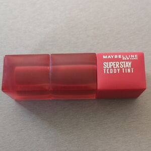 Maybelline SuperStay Teddy Tint - Red
